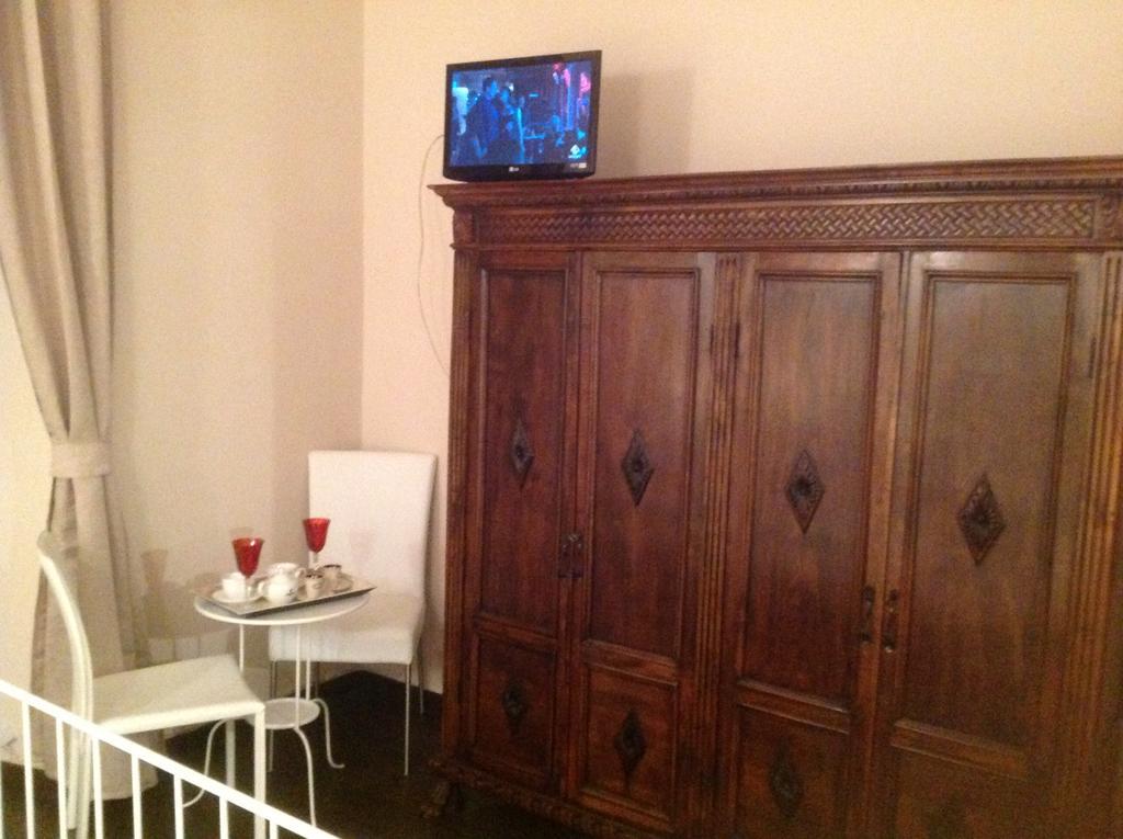 B&B Giulio Cesare Roma Habitación foto